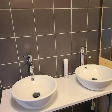 Keruscun Entree Autonome Apartamento